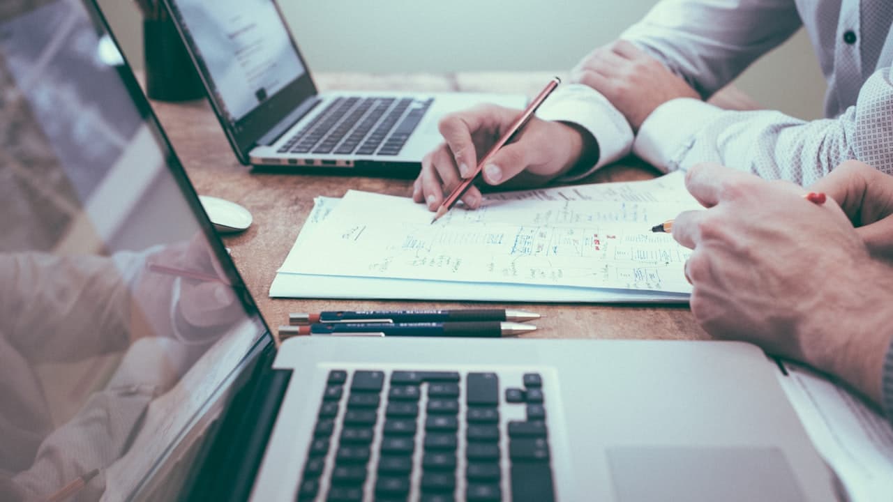 What Drives Answering Service Cost (And What to Ask Before You Buy)
